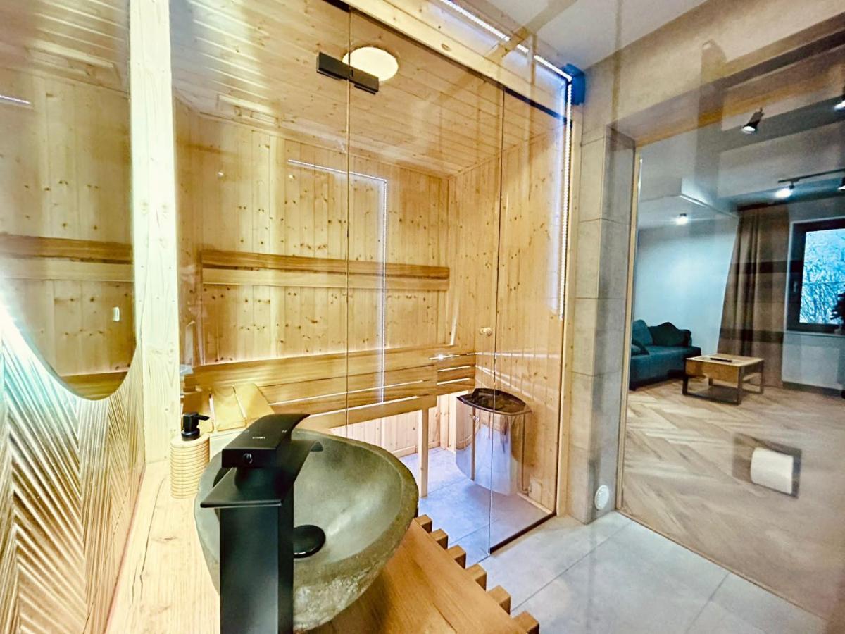 Zora Centrum + Sauna Apartment